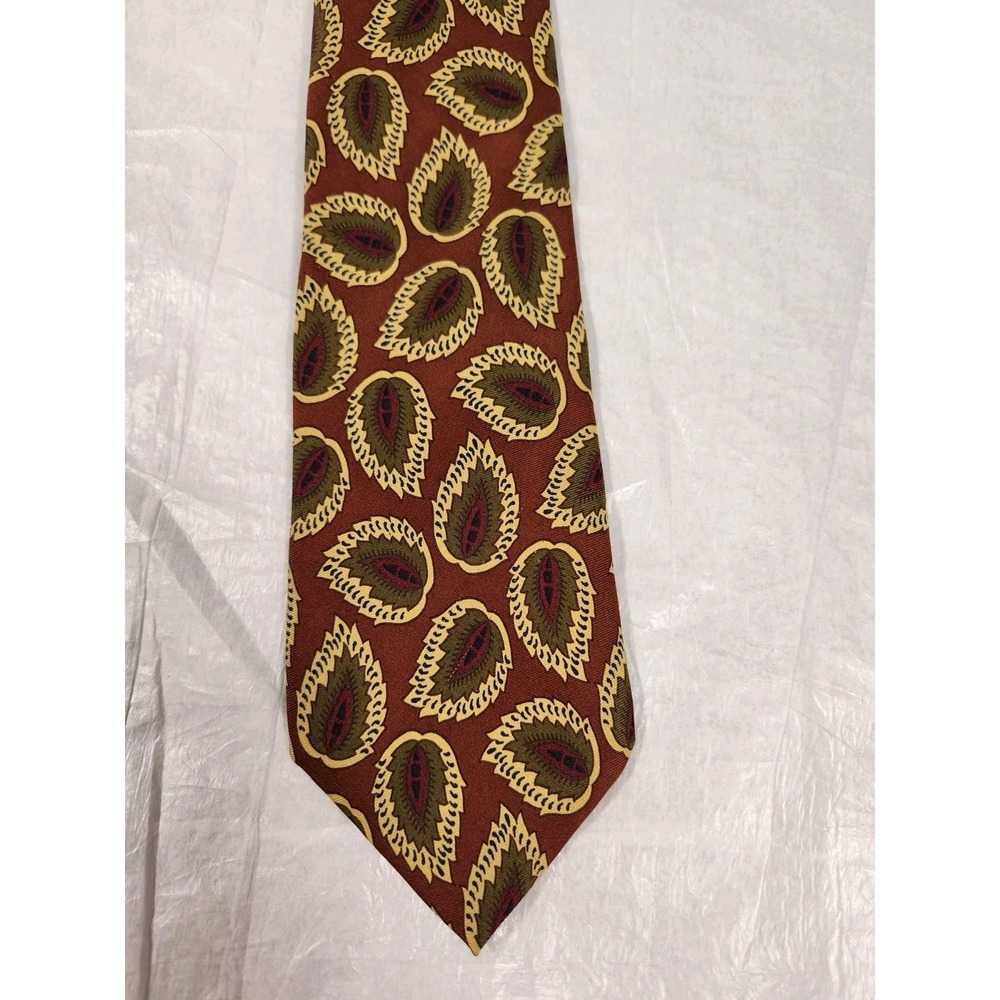Burberrys Vintage Tie Paisley Silk London Hand Sewn Brown USA Neck Burberry